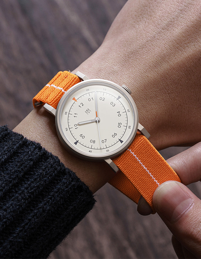 MUS-01 KHAKI P 40MM + ORANGE PARACHUTE STRAP SET