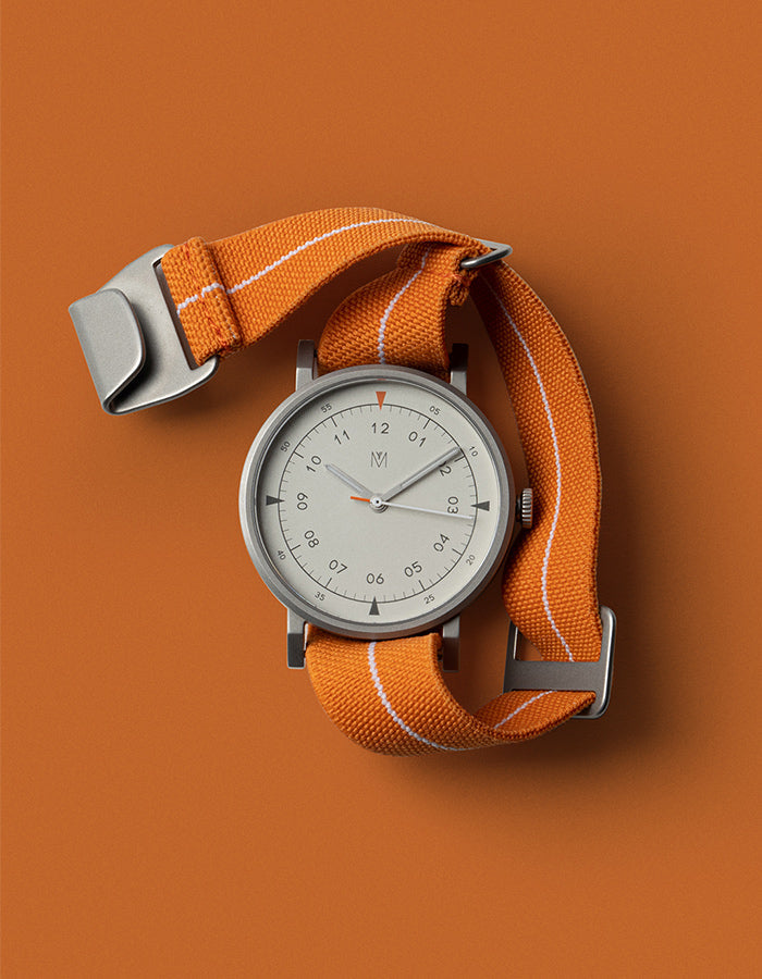MUS-01 KHAKI P 40MM + ORANGE PARACHUTE STRAP SET